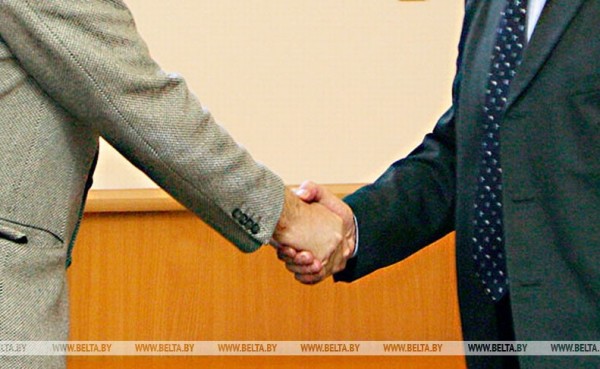 Инвестор из ОАЭ намерен реализовать проект по производству спичек в Поставах